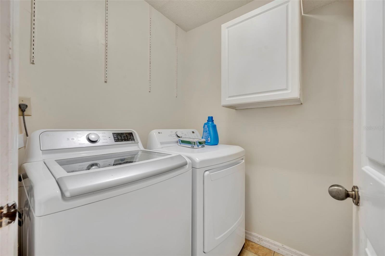 LAKE PINELOCH VILLAGE NUMBER 2 CONDO - Residential