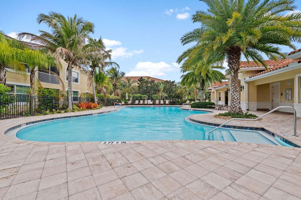 BAY STREET VILLAGE - Residential