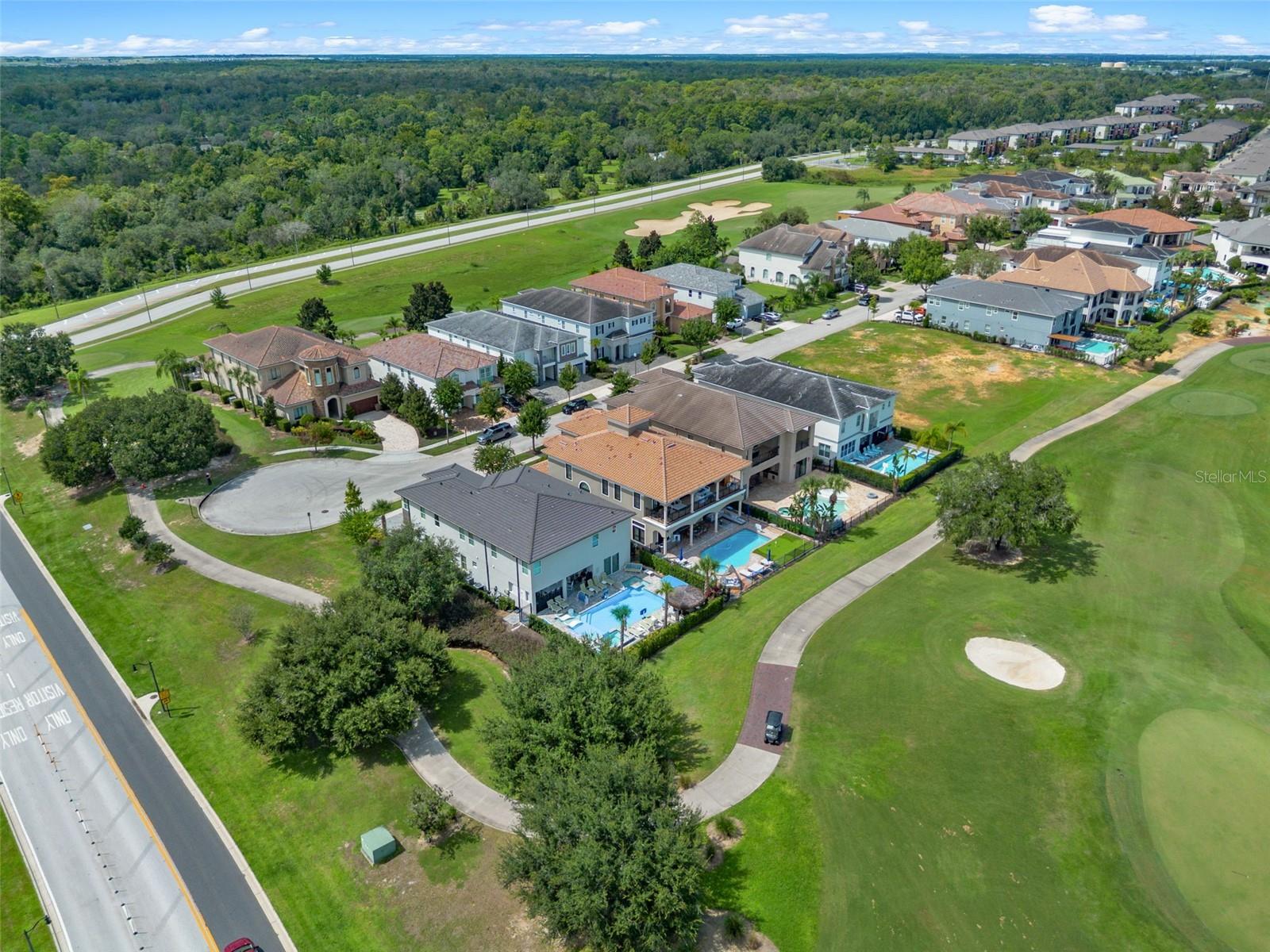 REUNION WEST VLGS NORTH - Residential
