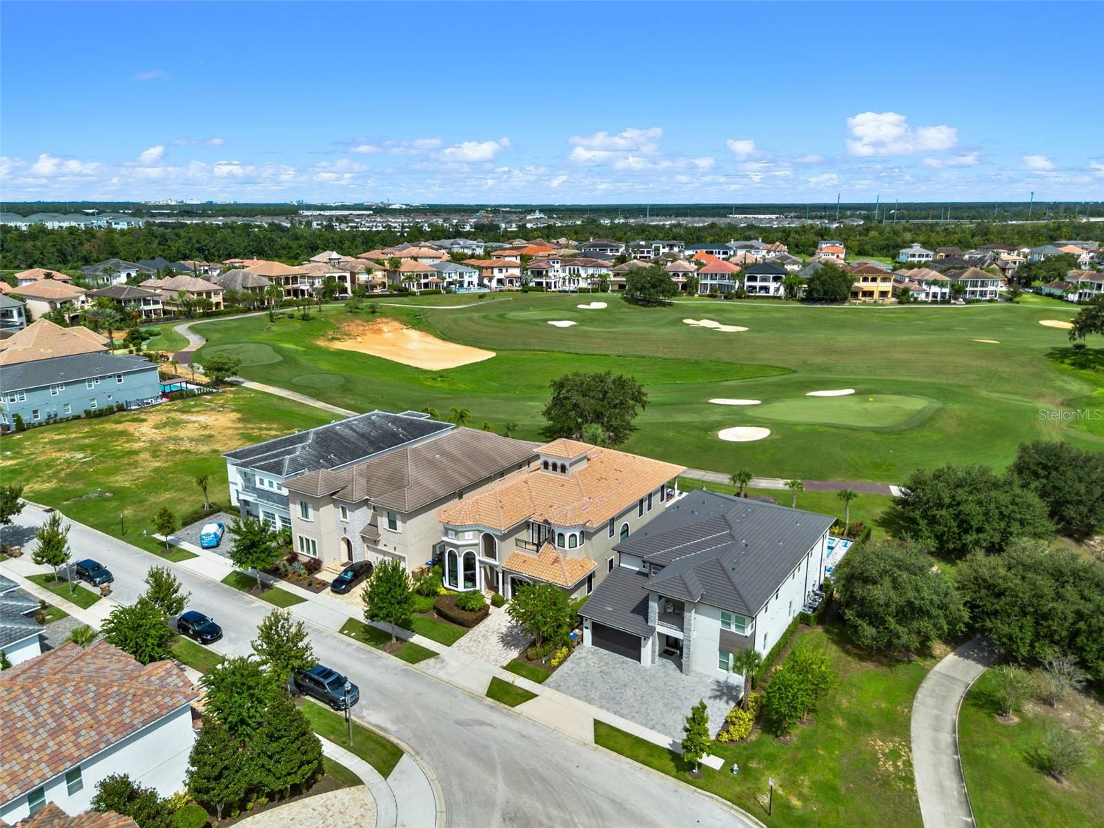 REUNION WEST VLGS NORTH - Residential