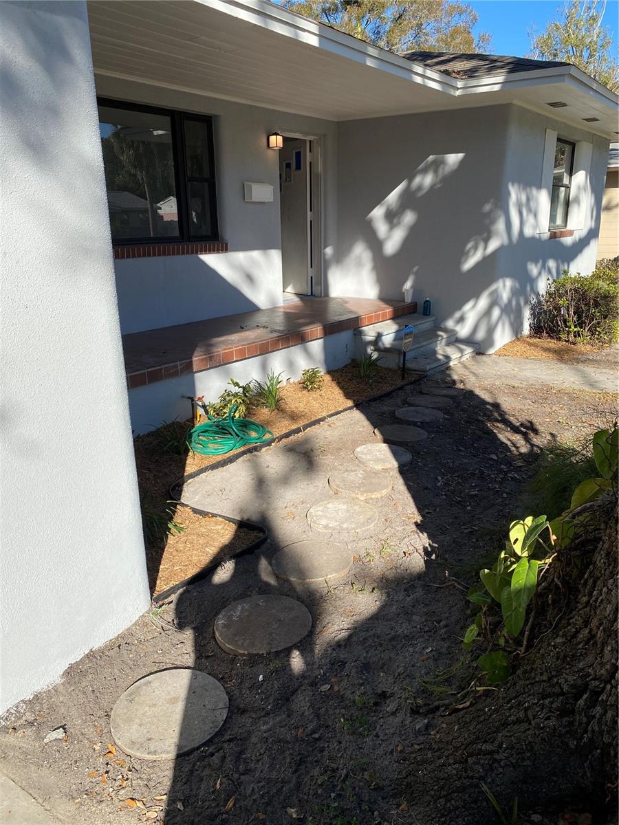 PALLANZA PARK REP - Residential Lease