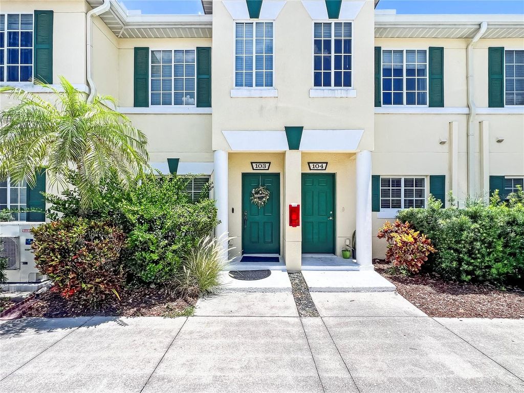 Photo of 245 Cape Harbour Loop #103, Bradenton, FL 34212 (MLS # A4657270)