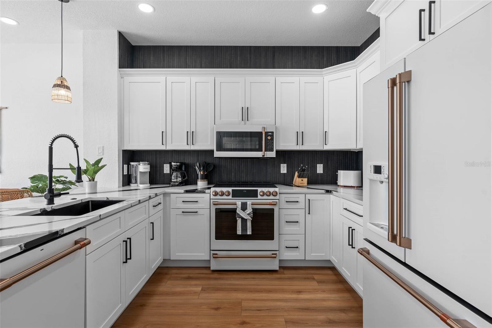 WINDSOR HILLS PH 4 - Residential