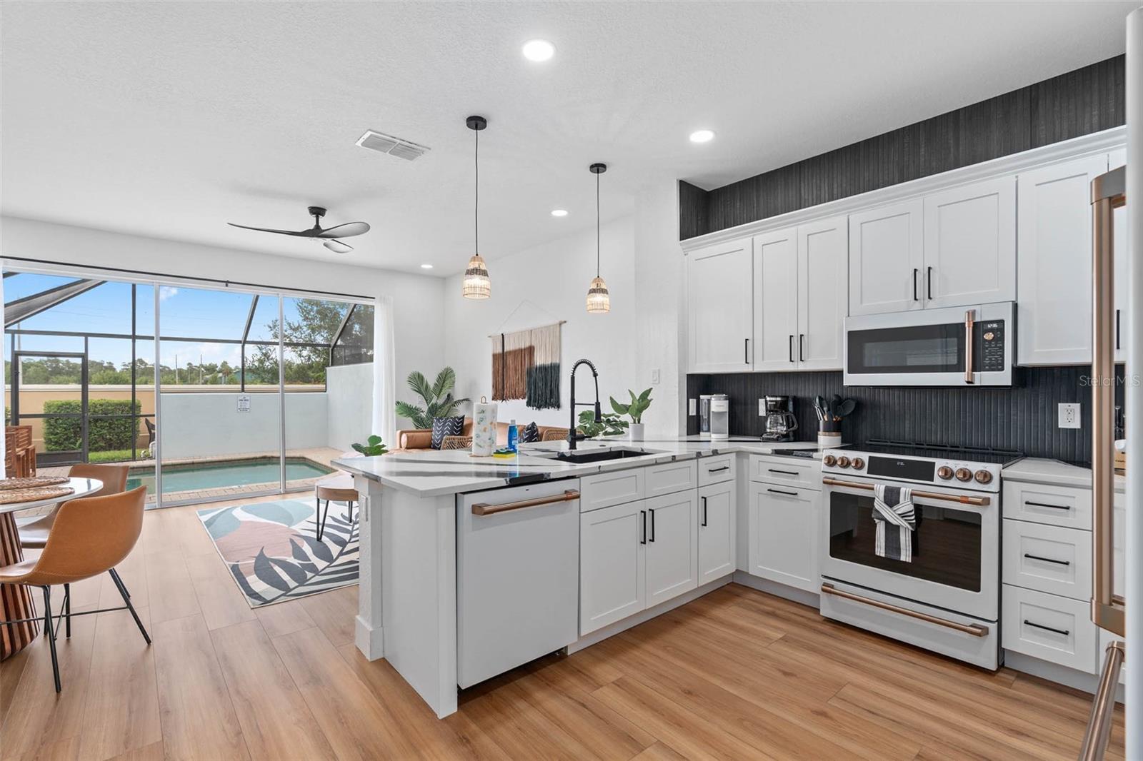 WINDSOR HILLS PH 4 - Residential