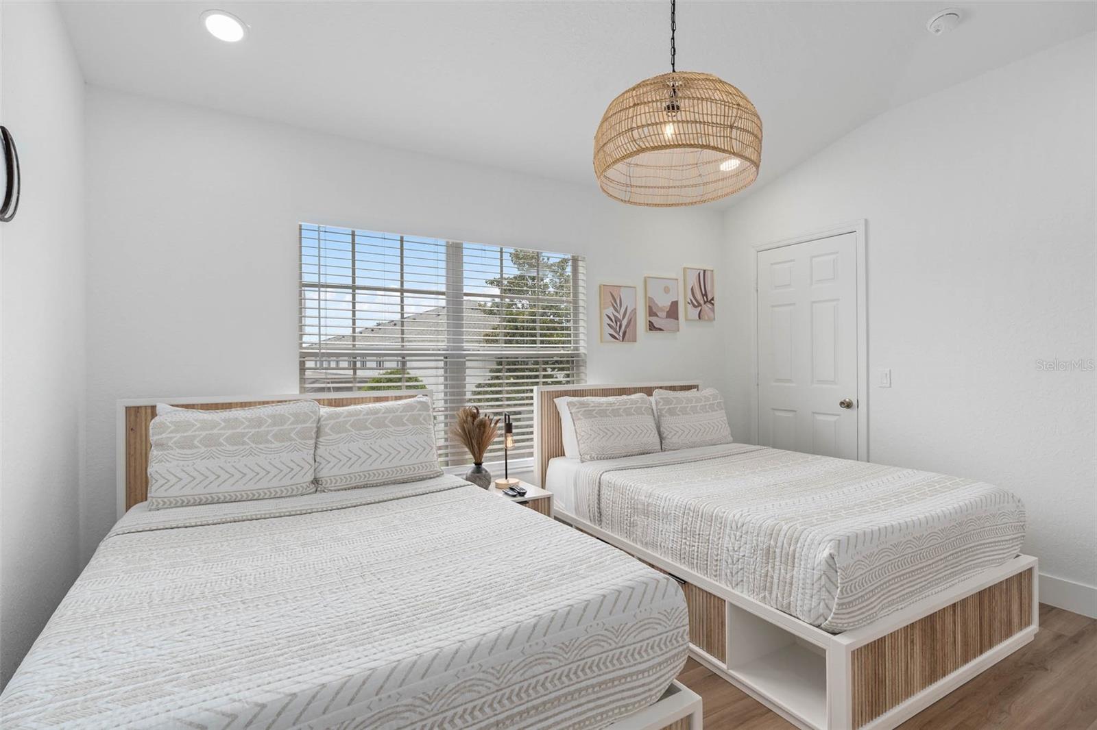 WINDSOR HILLS PH 4 - Residential