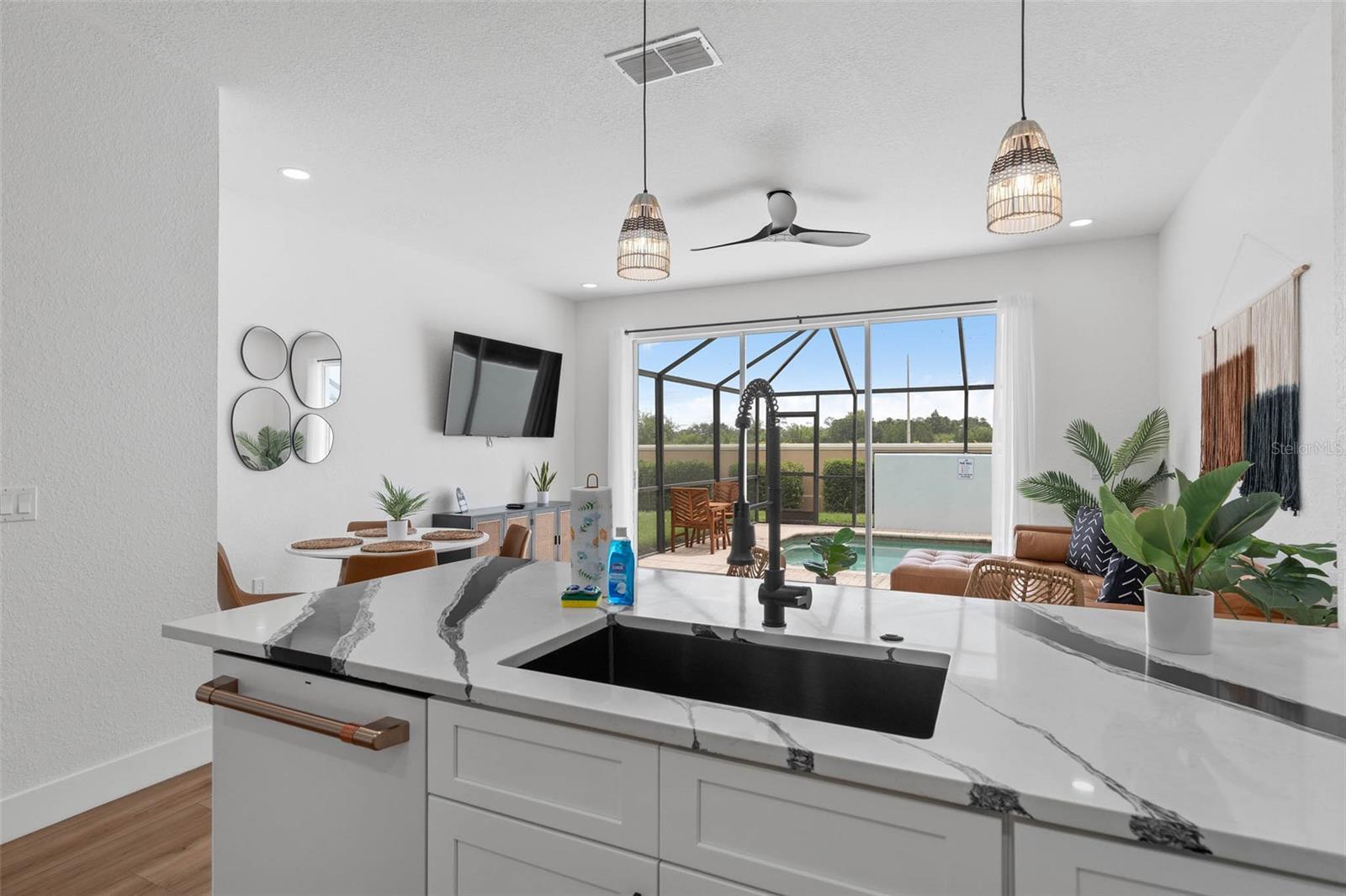 WINDSOR HILLS PH 4 - Residential