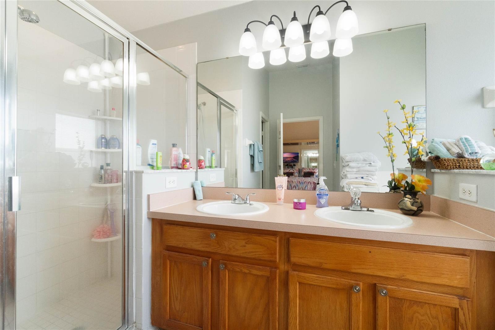 REGENCY PLACE PH 02 - Residential