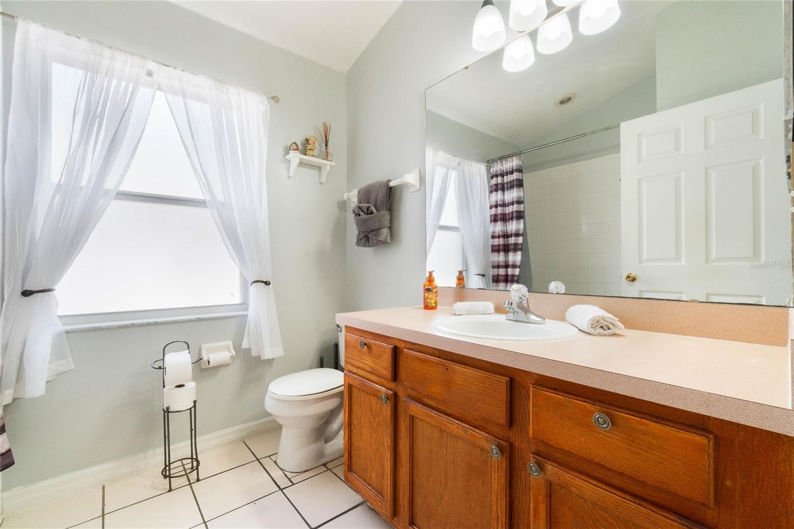 REGENCY PLACE PH 02 - Residential