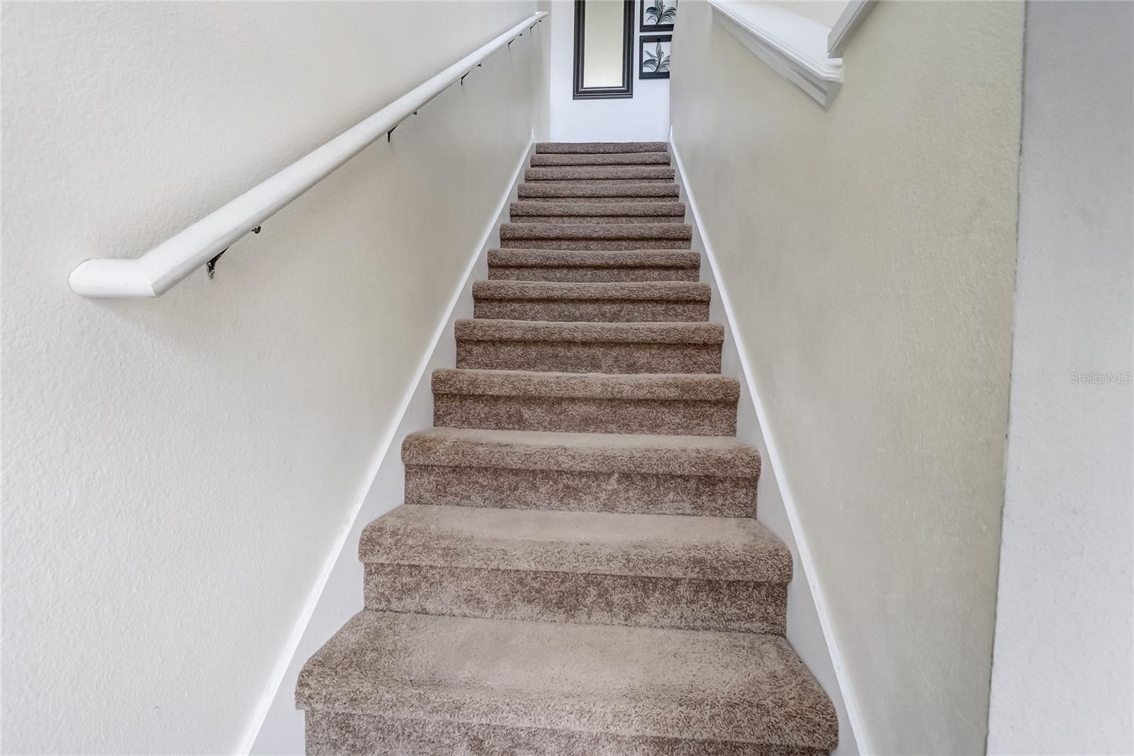 ENCANTADA PH 01 - Residential