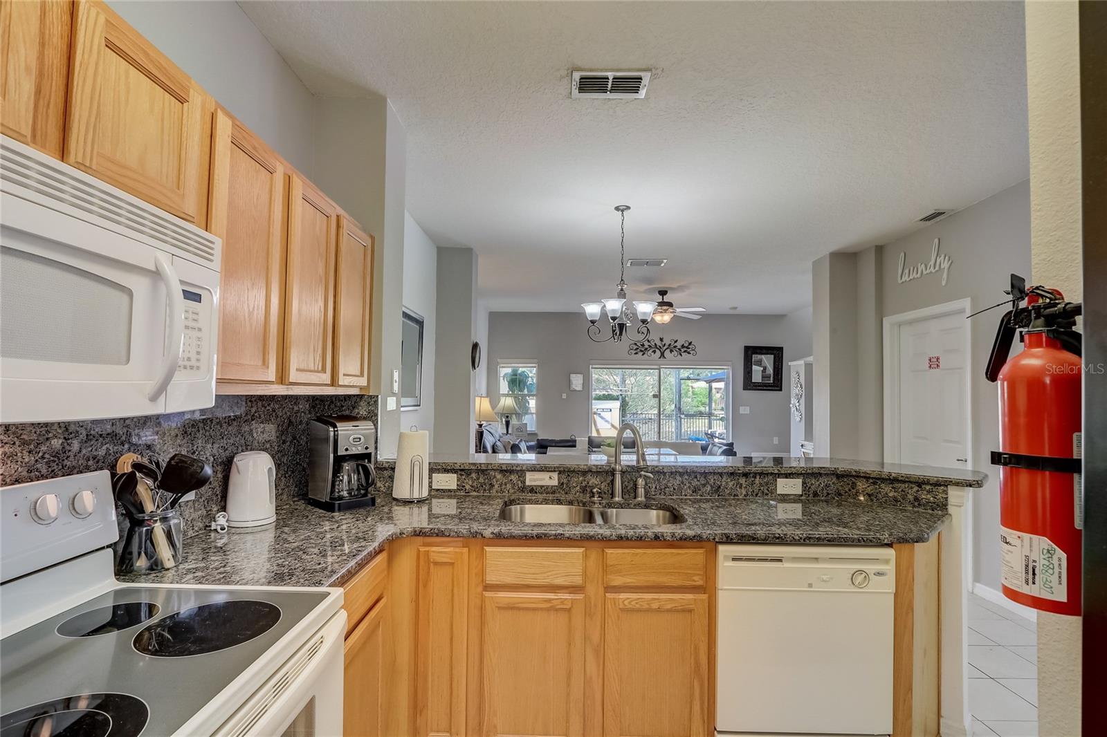 ENCANTADA PH 01 - Residential