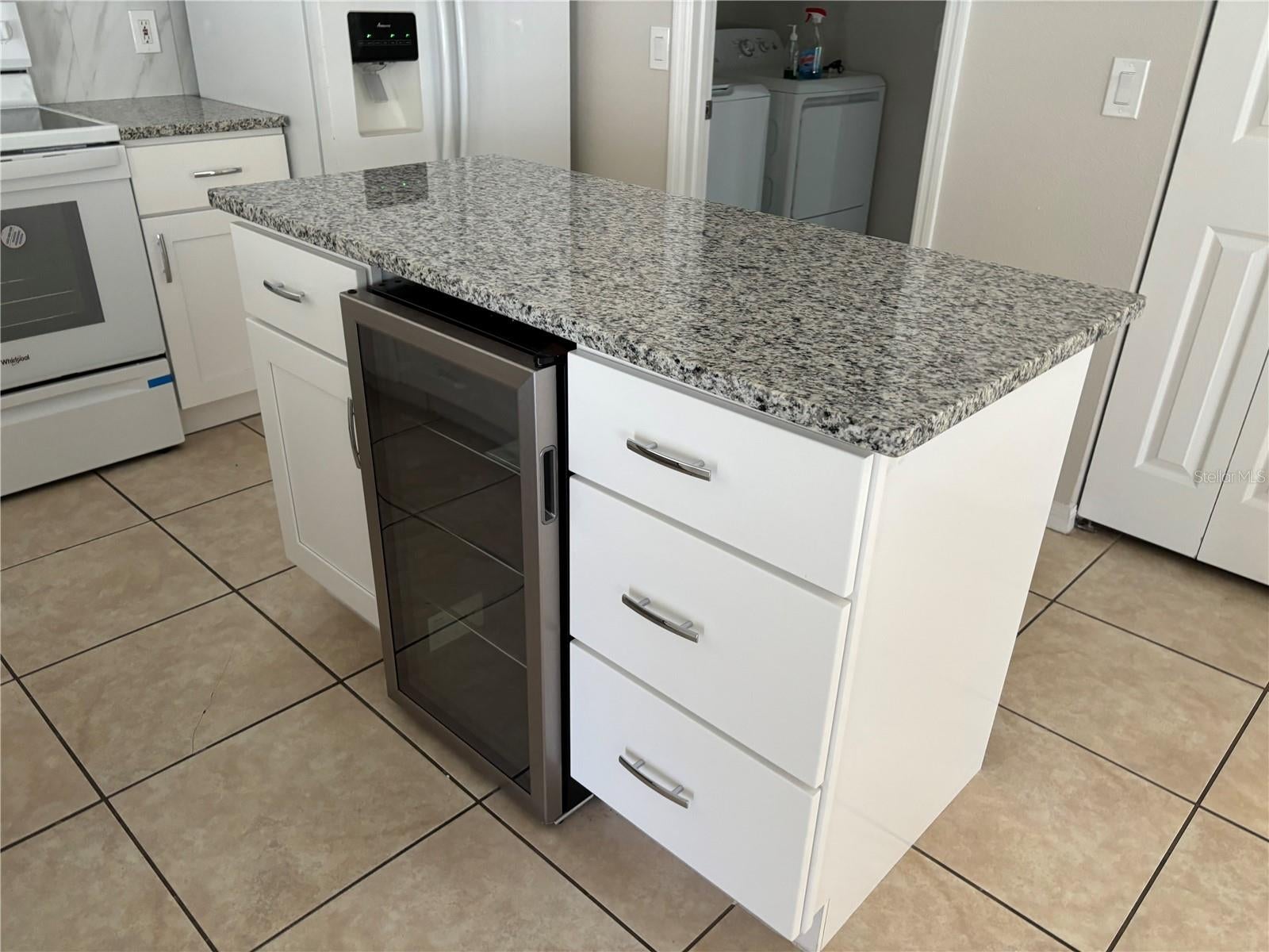 4272 PANDORA ROAD - Photo 3