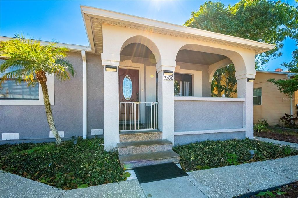 Photo of 2300 37th Avenue N, St Petersburg, FL 33713 (MLS # TB8470754)