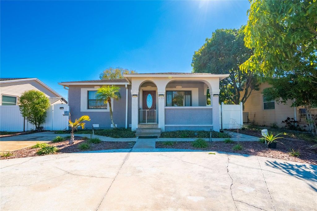 Photo of 2300 37th Avenue N, St Petersburg, FL 33713 (MLS # TB8470754)