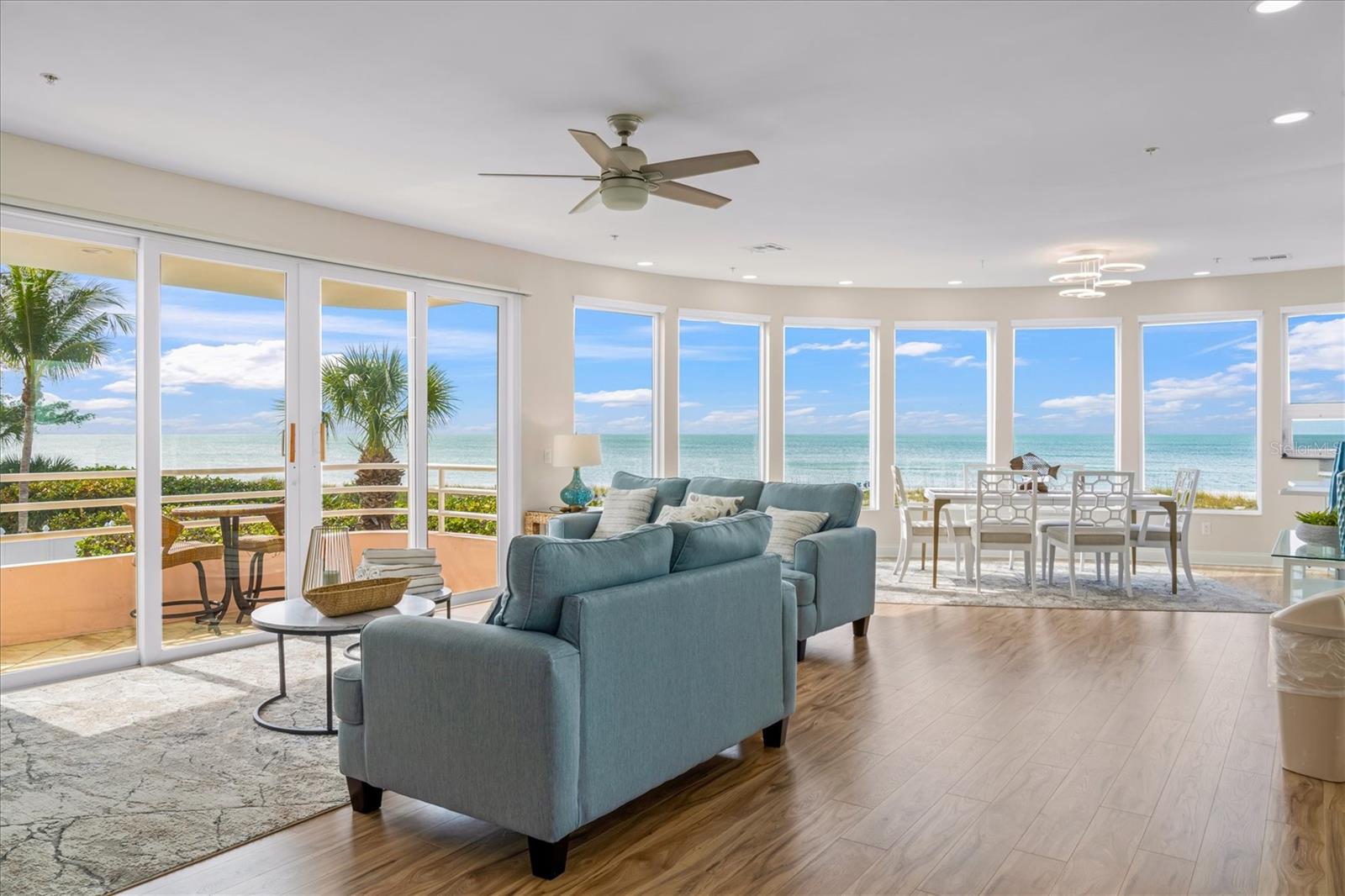 ISLAND PARADISE CONDO - Residential