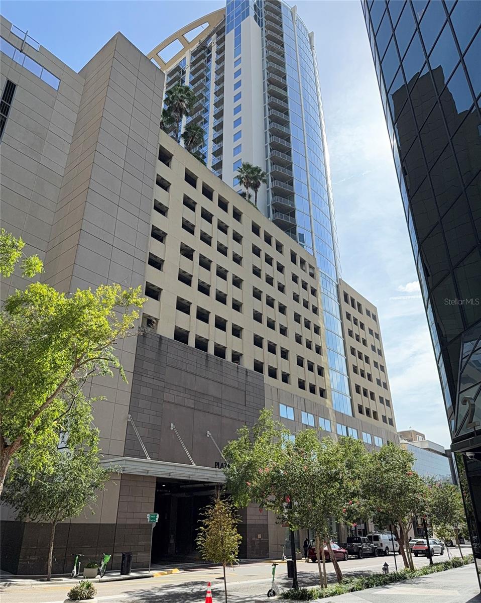 155 S COURT AVENUE 1104