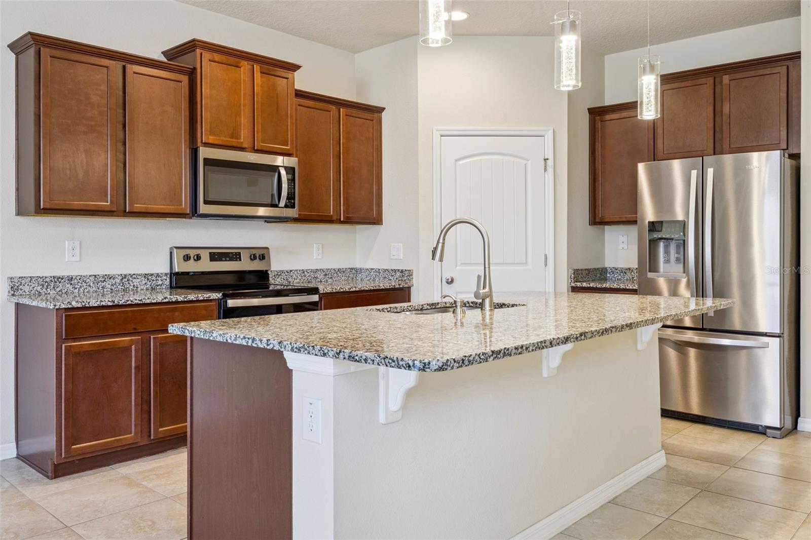 WATERLEIGH PH 2C-1 - Residential