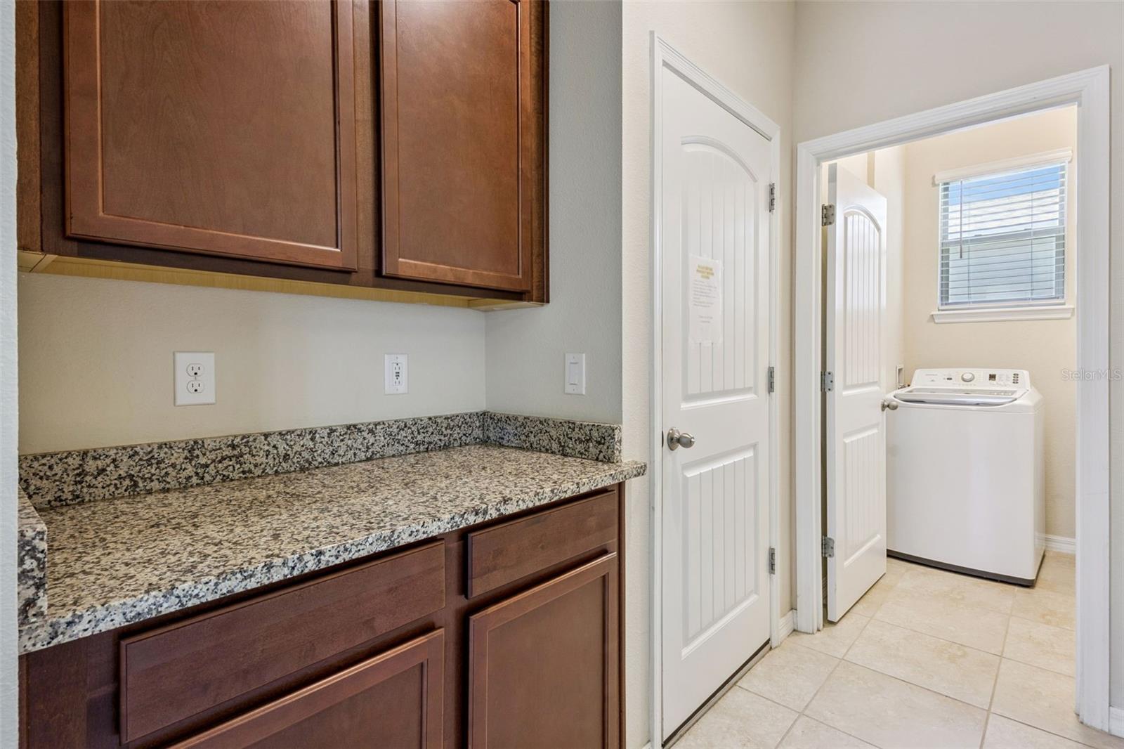 WATERLEIGH PH 2C-1 - Residential