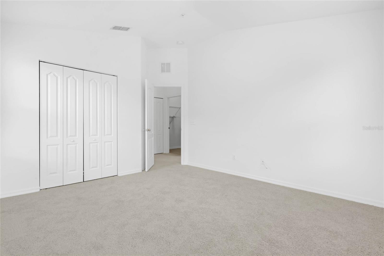 VILLAS/EAST PARK - Residential