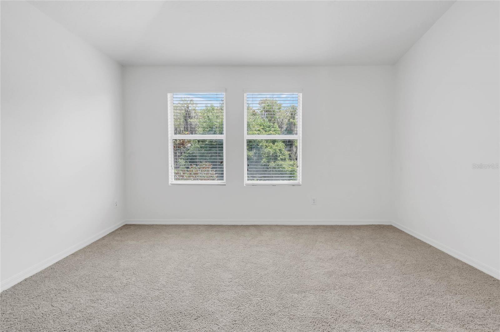 VILLAS/EAST PARK - Residential