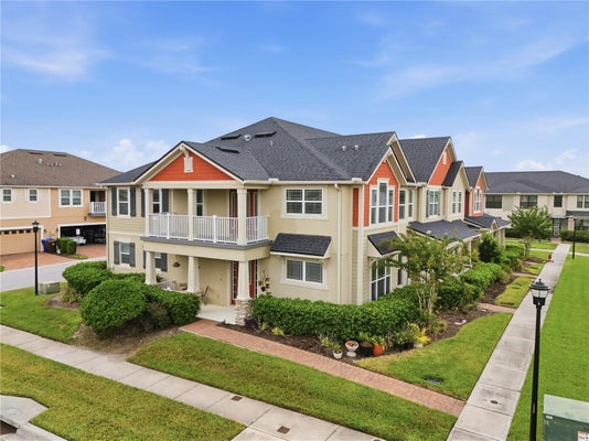2615 GIARDINO LOOP, KISSIMMEE, FL 34741 - Image f13ee97ca10446610e95e4568de40cd4/1963137710