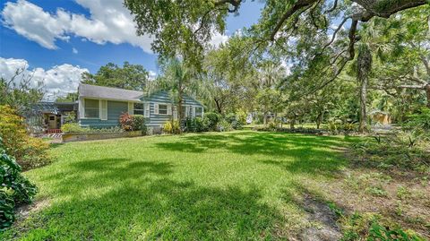 A home in SARASOTA