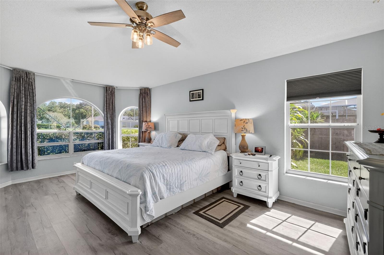 CHURCHILL - Residential