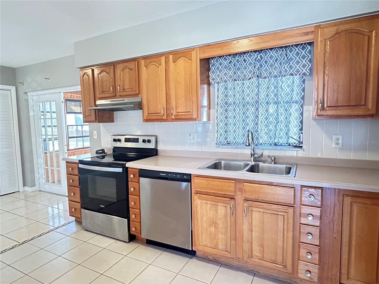 LAKE ELBERT HEIGHTS - Residential