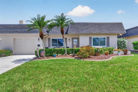 Photo of 9133 Pinehurst Drive #6R, Seminole, FL 33777 (MLS # TB8543899)