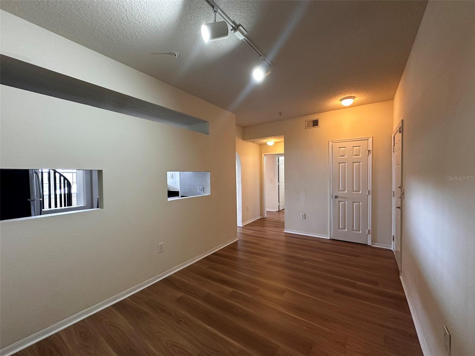 501 KNIGHTS RUN AVENUE 1327