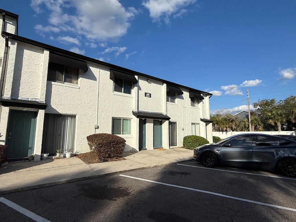 Photo of 4269 S Semoran Boulevard #17, Orlando, FL 32822 (MLS # O6376397)