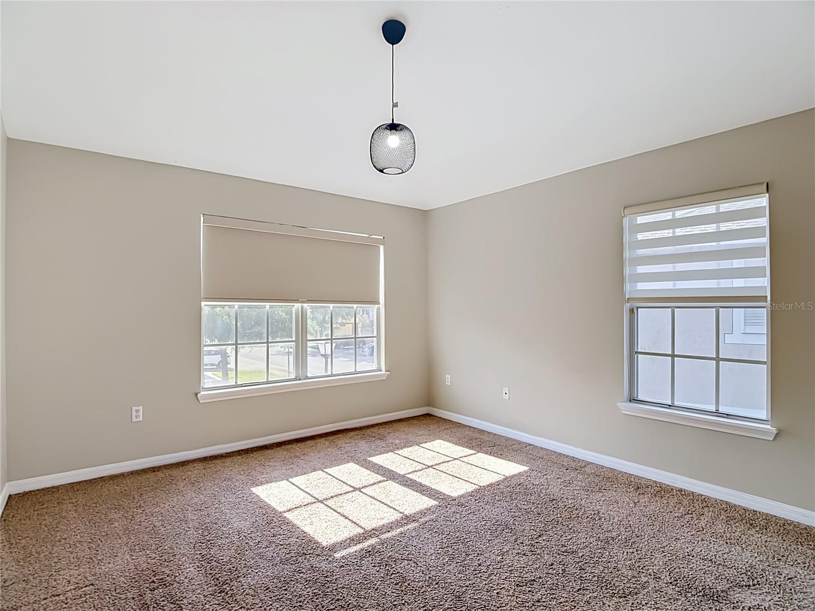 SADDLE CREEK MANOR - Residential