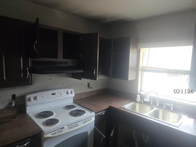 AUBURNDALE HEIGHTS - Residential