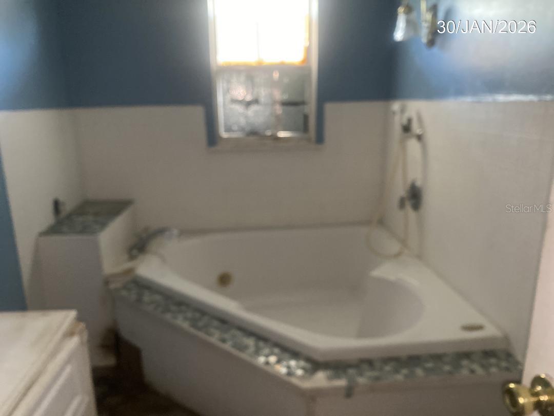 AUBURNDALE HEIGHTS - Residential