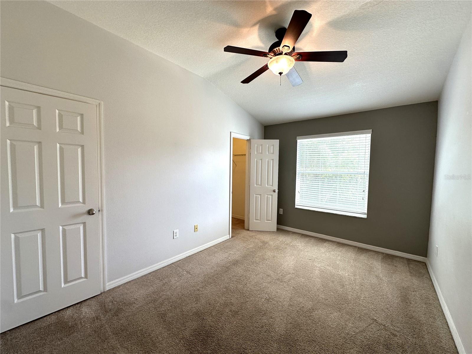 FISHHAWK RANCH TWNHMS PH - Residential Lease