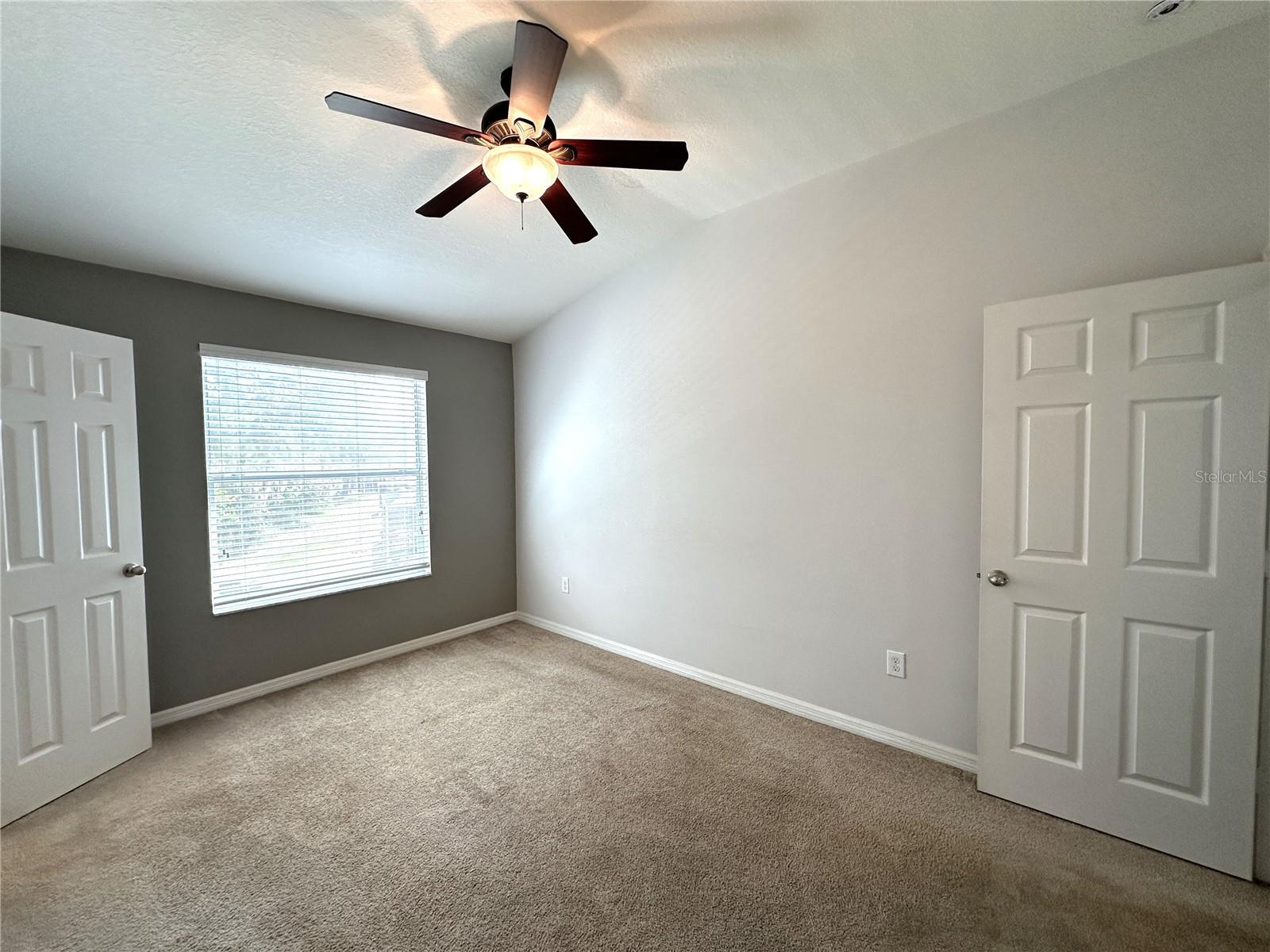 FISHHAWK RANCH TWNHMS PH - Residential Lease