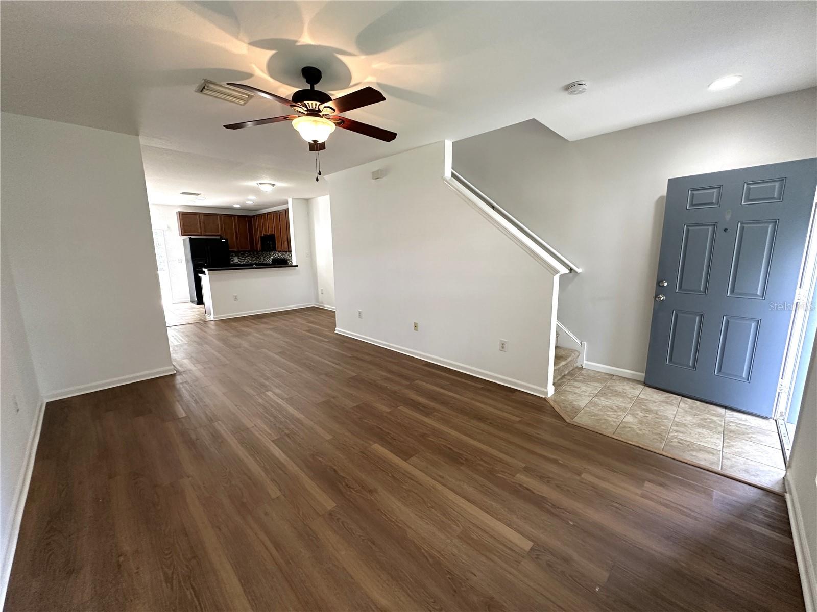 FISHHAWK RANCH TWNHMS PH - Residential Lease