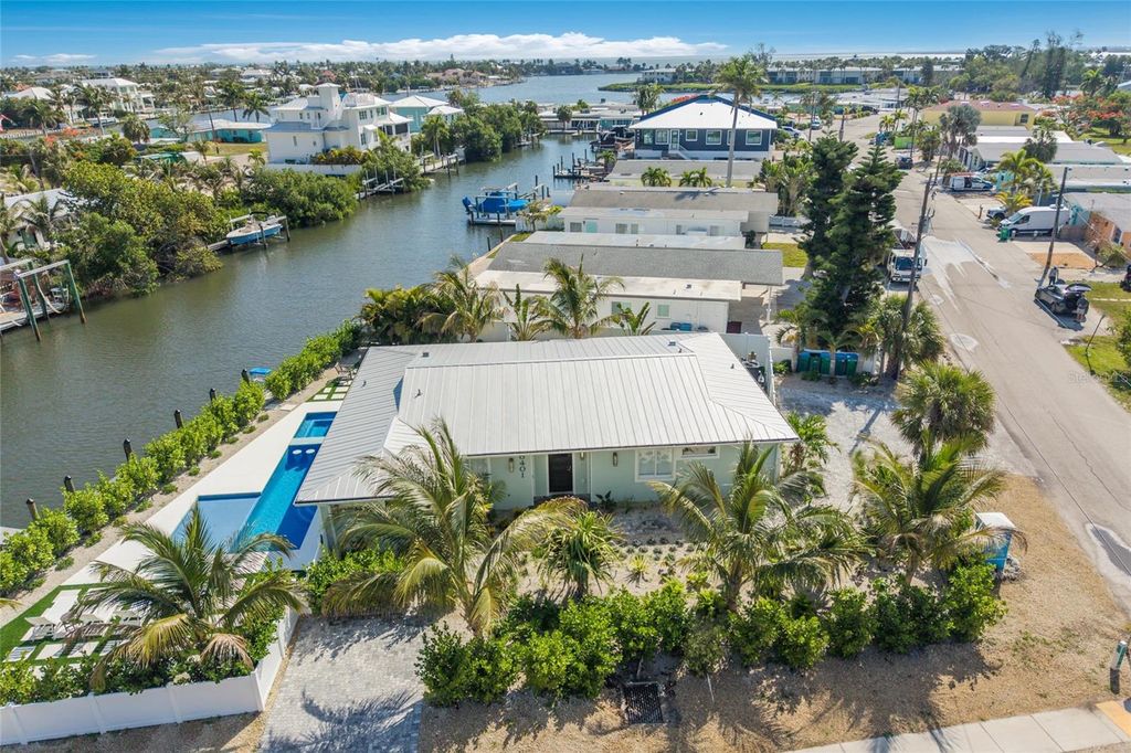 Photo of 6401 Marina Drive, Holmes Beach, FL 34217 (MLS # A4693685)