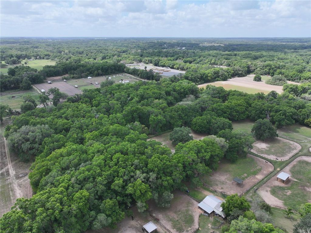 Photo of 0 NW 38th Street, Reddick, FL 32686 (MLS # A4688206)