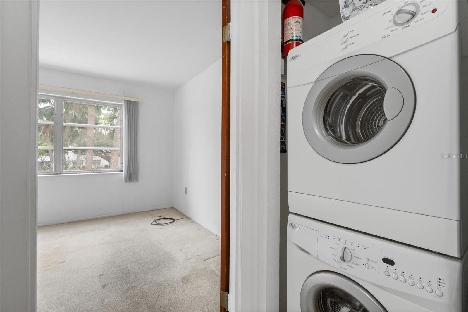 THE FOURTH BAYSHORE - Residential