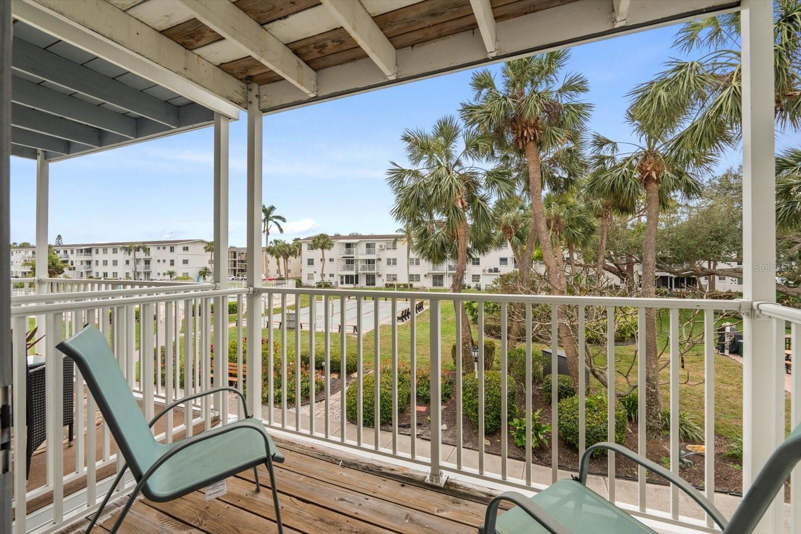 THE FOURTH BAYSHORE - Residential