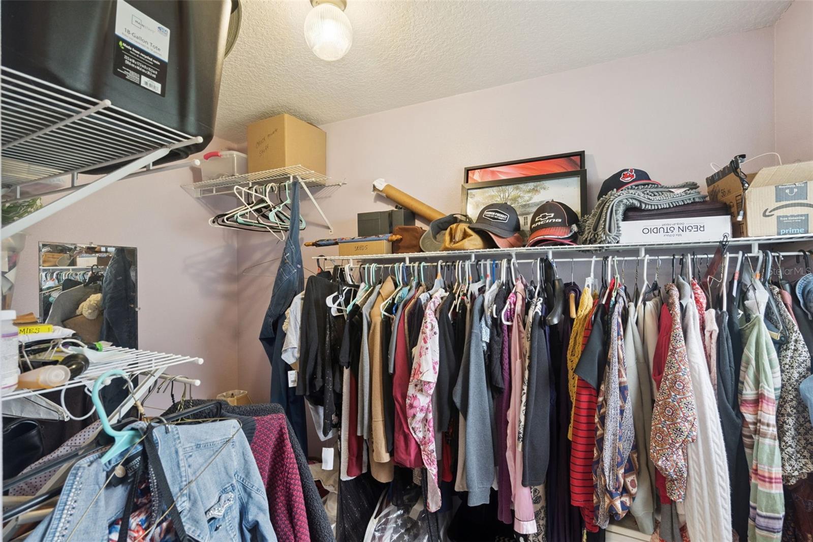 ACREAGE & UNREC - Residential