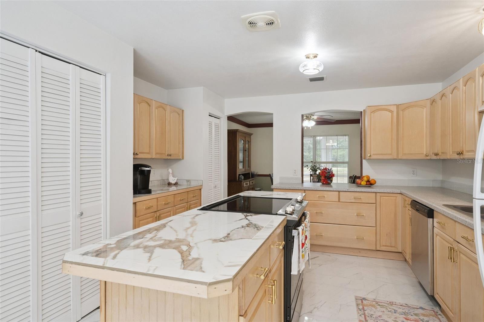 ACREAGE & UNREC - Residential