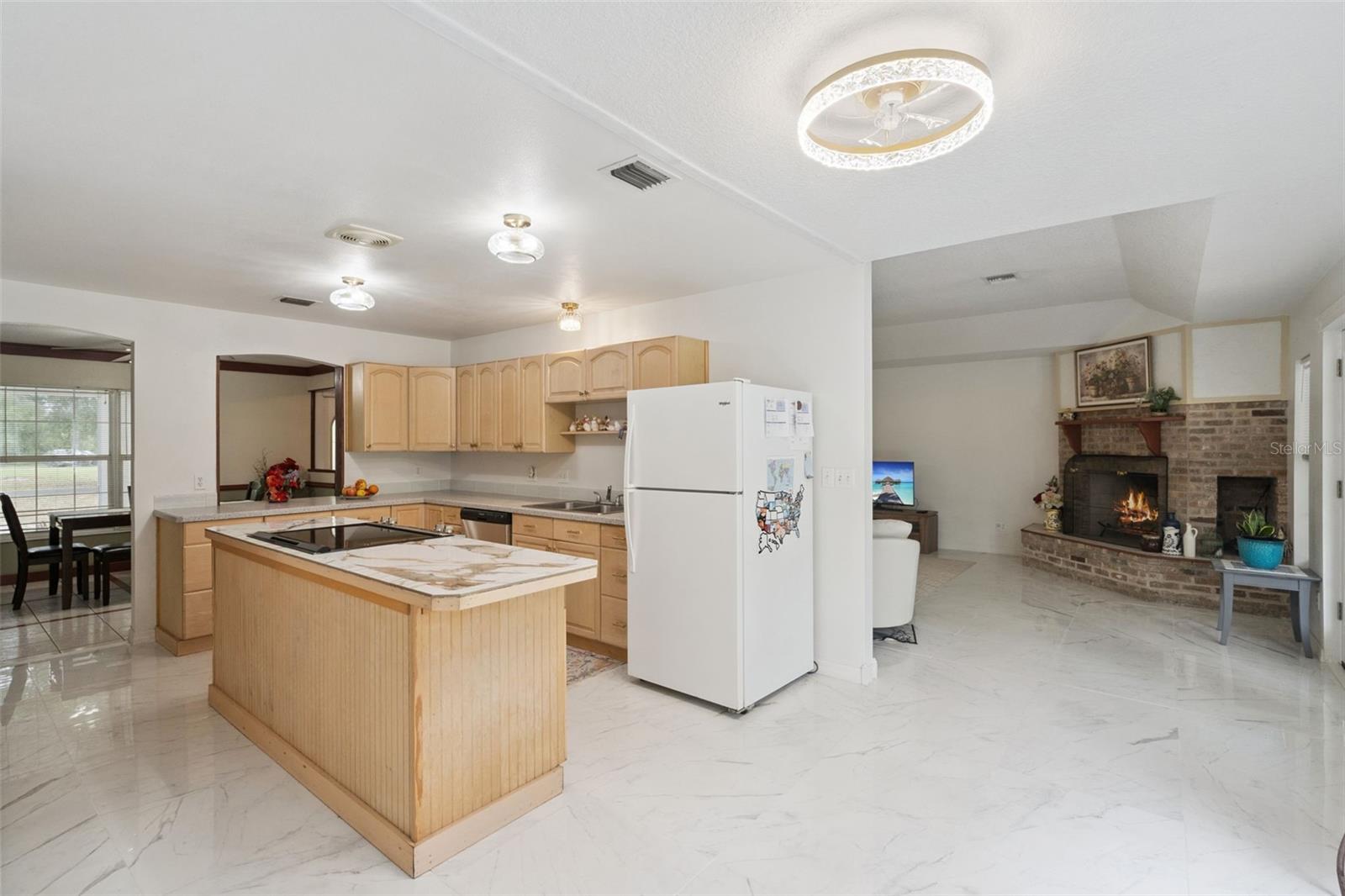 ACREAGE & UNREC - Residential