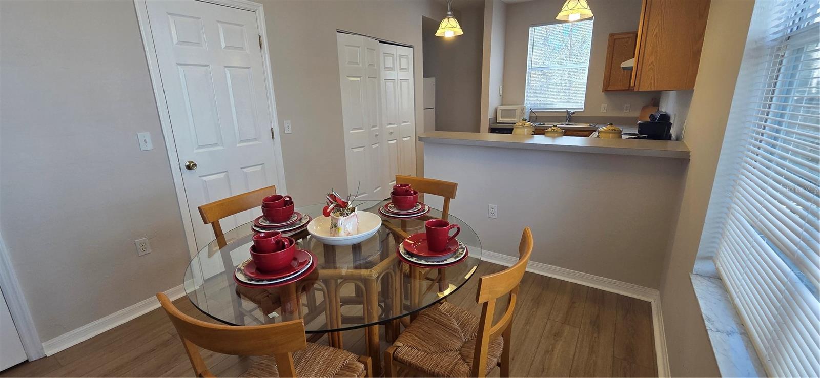 KENSINGTON PARK - Residential