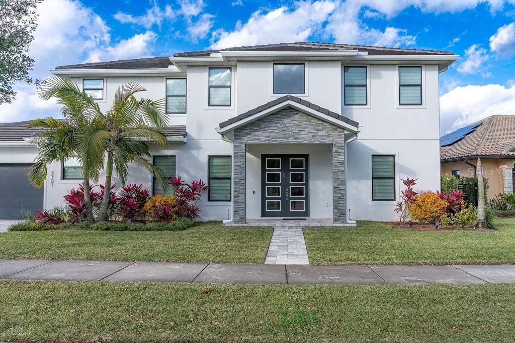 Photo of 7701 Summerlake Pointe Boulevard, Winter Garden, FL 34787 (MLS # O6391690)