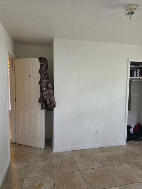 Tiny photo for 1215 NW 15th Avenue, Ocala, FL 34475 (MLS # S5150346)