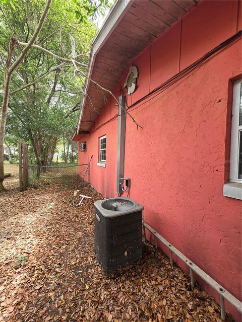 Tiny photo for 1215 NW 15th Avenue, Ocala, FL 34475 (MLS # S5150346)