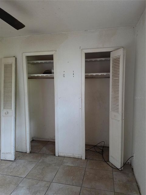 Tiny photo for 1215 NW 15th Avenue, Ocala, FL 34475 (MLS # S5150346)