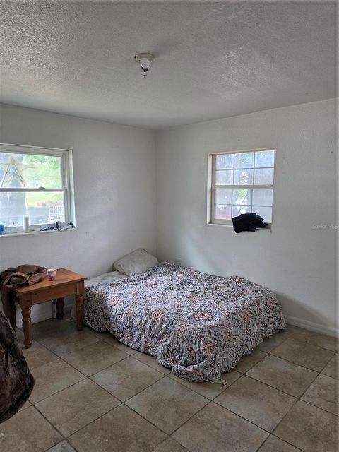 Tiny photo for 1215 NW 15th Avenue, Ocala, FL 34475 (MLS # S5150346)