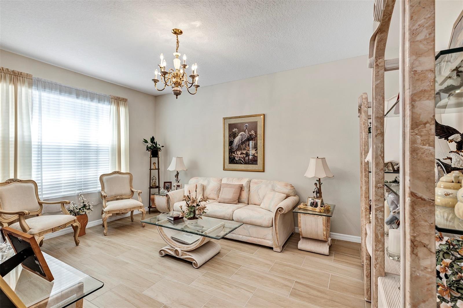 ARLINGTON RIDGE - Residential